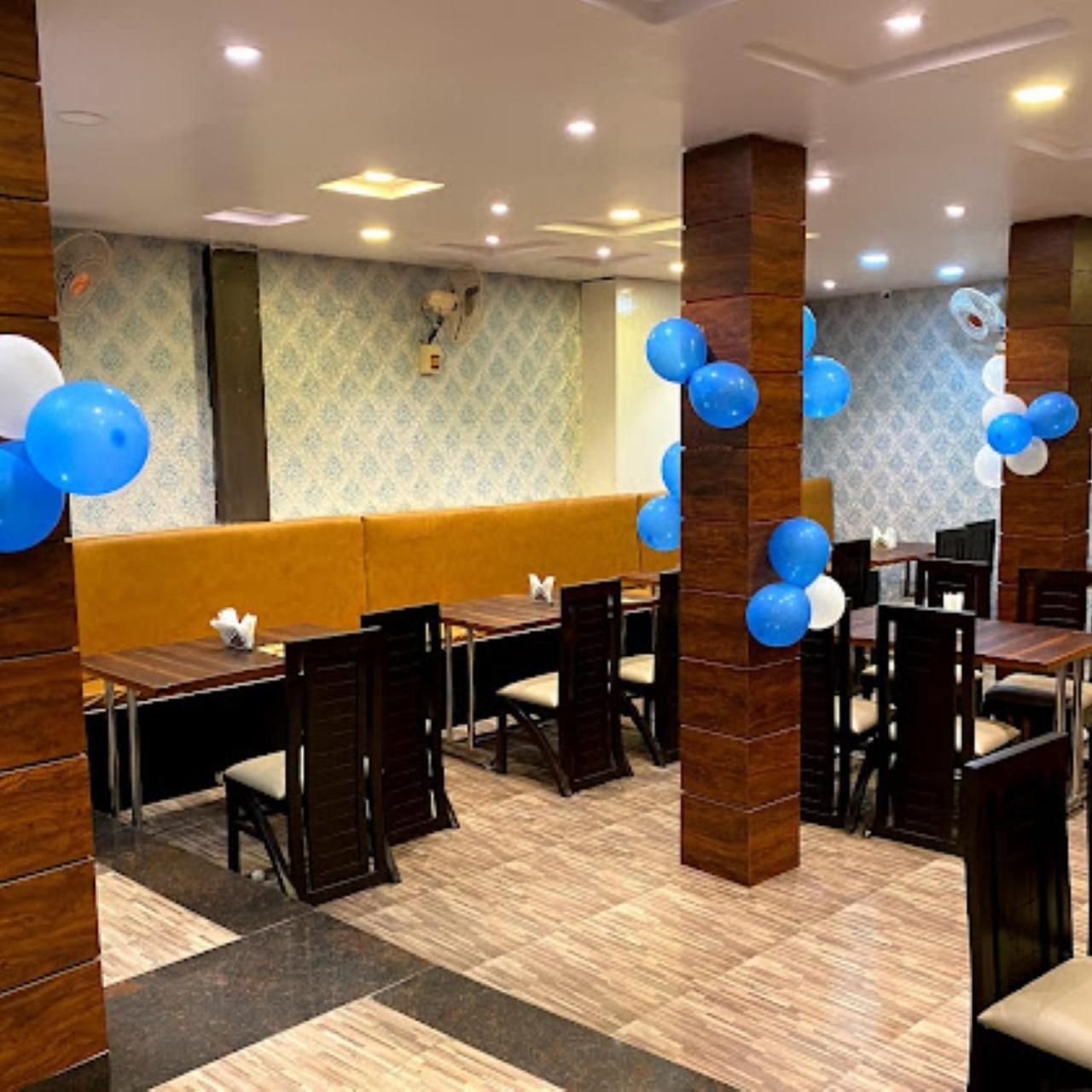 New Kumar & Banquet Lucknow