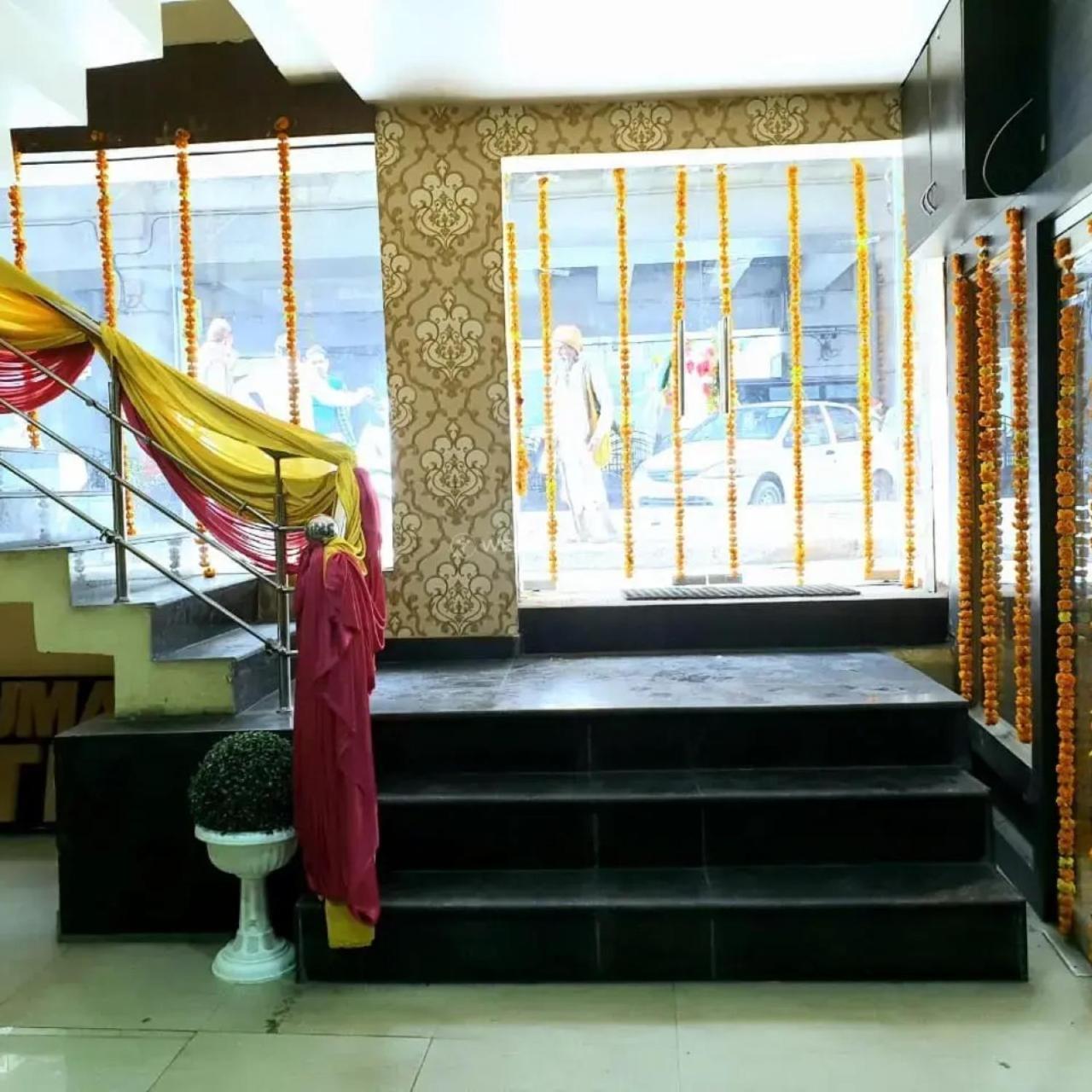 Hotel New Kumar & Banquet